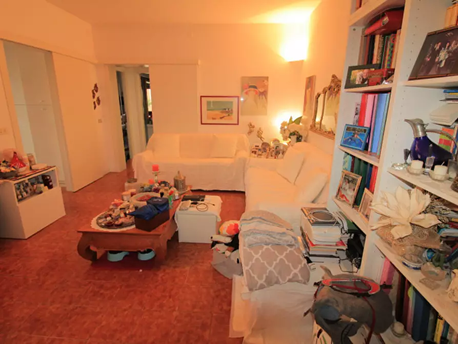 Immagine 2 di Appartamento in vendita  in via Carlo Piscacane a Sorbolo Mezzani