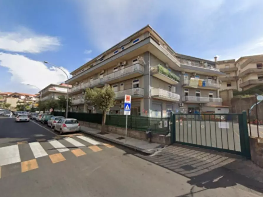 Immagine 3 di Appartamento in vendita  in Viale della Regione, 66, 95040 Motta Sant'Anastasia CT, Italia a Motta Sant'anastasia