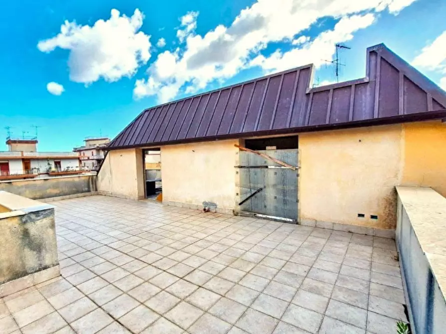 Immagine 5 di Cantina in vendita  in Via Don Luigi Sturzo, 90044 Carini PA, Italia a Carini