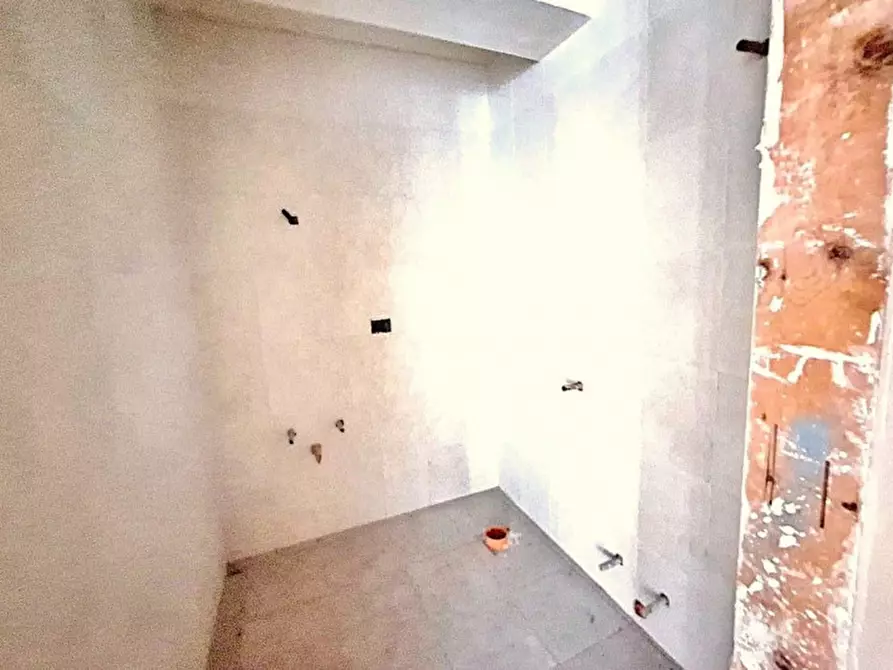 Immagine 7 di Cantina in vendita  in Via Don Luigi Sturzo, 90044 Carini PA, Italia a Carini