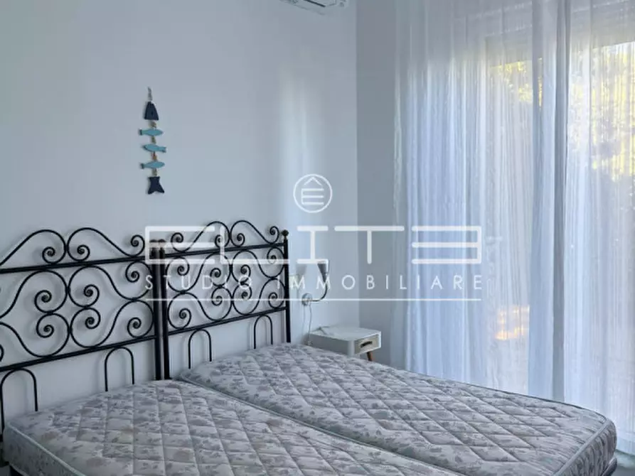 Immagine 14 di Villa in affitto  a Numana