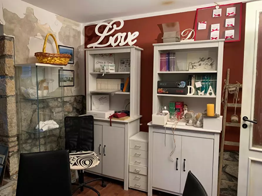 Immagine 8 di Ufficio in vendita  in Viale Regina Margherita 9 a Palermo