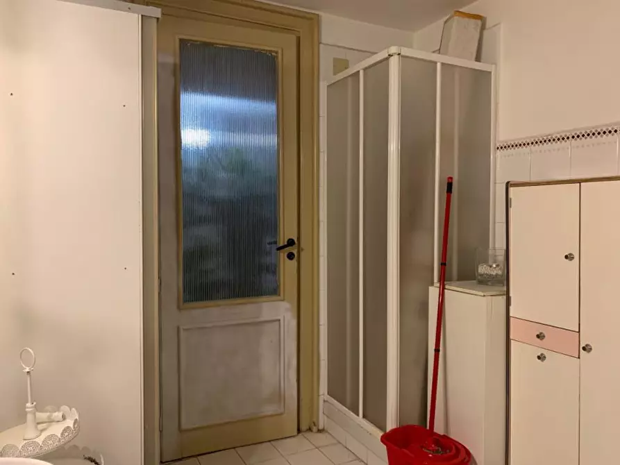 Immagine 25 di Ufficio in vendita  in Viale Regina Margherita 9 a Palermo