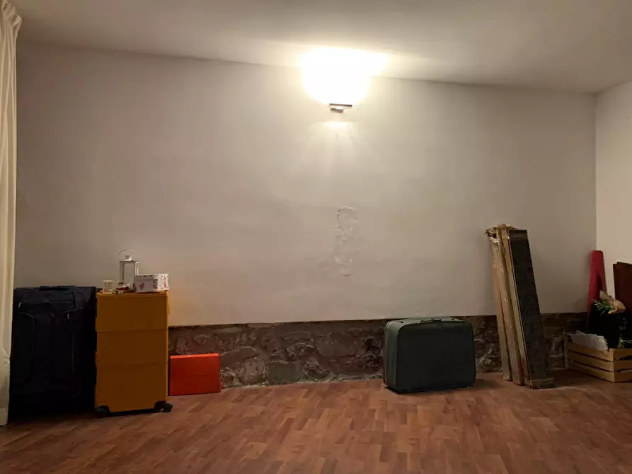 Immagine 32 di Ufficio in vendita  in Viale Regina Margherita 9 a Palermo