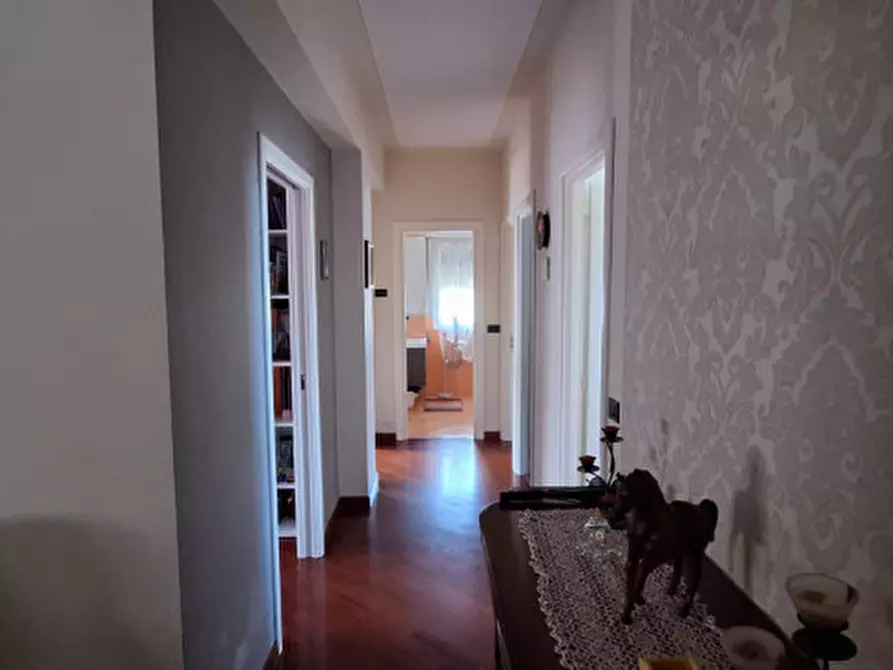 Immagine 15 di Appartamento in vendita  in Vicolo Parrini 10 a Palermo