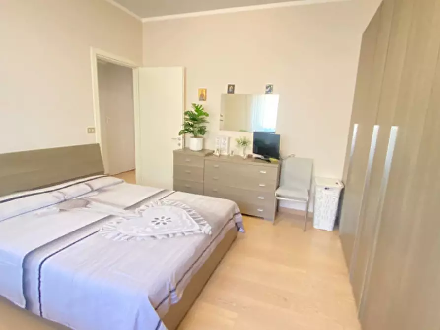 Immagine 8 di Appartamento in vendita  in via friuli a Venezia