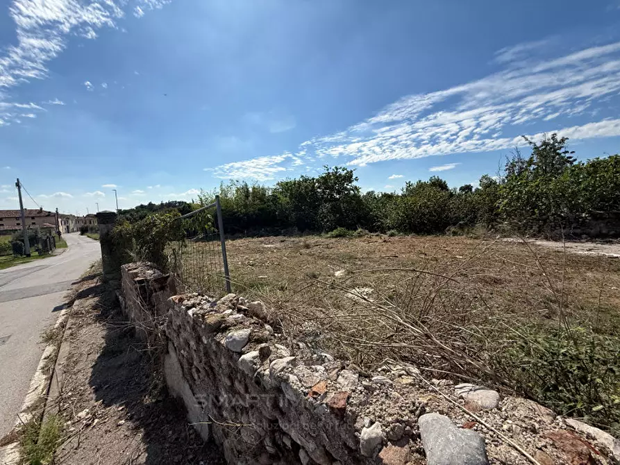 Immagine 2 di Terreno in vendita  in Via Monteroseo a Bedizzole