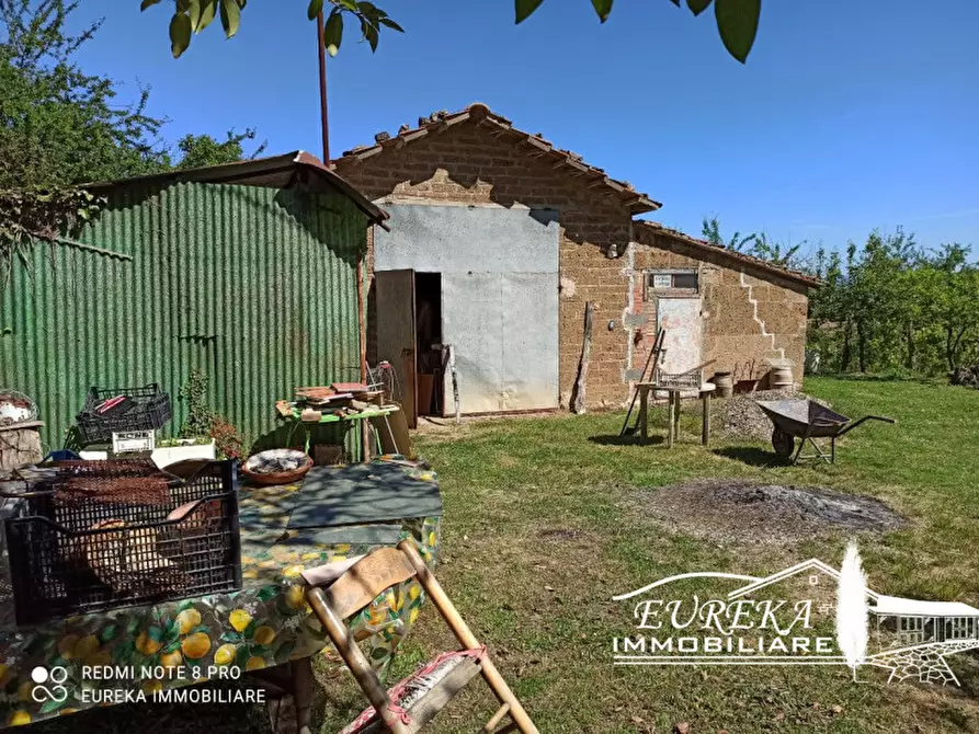 Immagine 7 di Terreno in vendita  in località la villa a Castiglione Del Lago