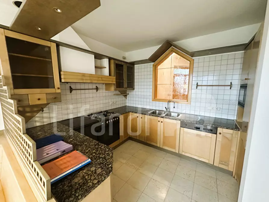 Immagine 3 di Appartamento in vendita  in vi kahn a Egna .Neumarkt.