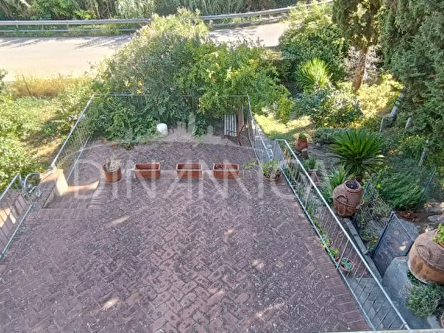 Immagine 30 di Villetta a schiera in vendita  a Palaia