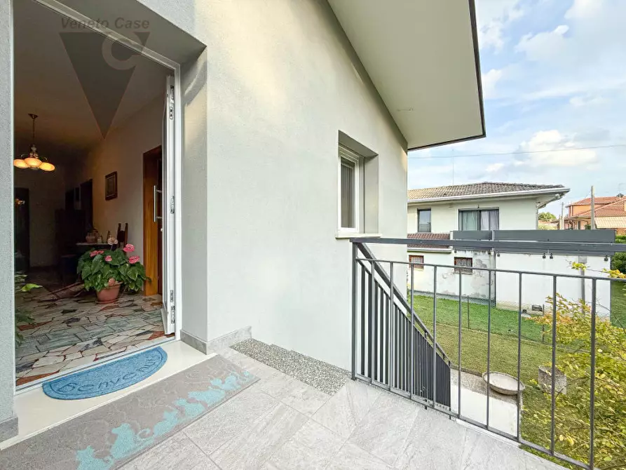 Immagine 13 di Casa indipendente in vendita  a Noventa Padovana