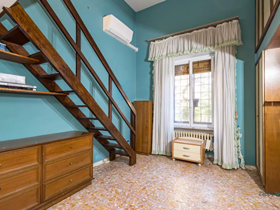 Immagine 16 di Appartamento in affitto  in Via Siderno a Roma