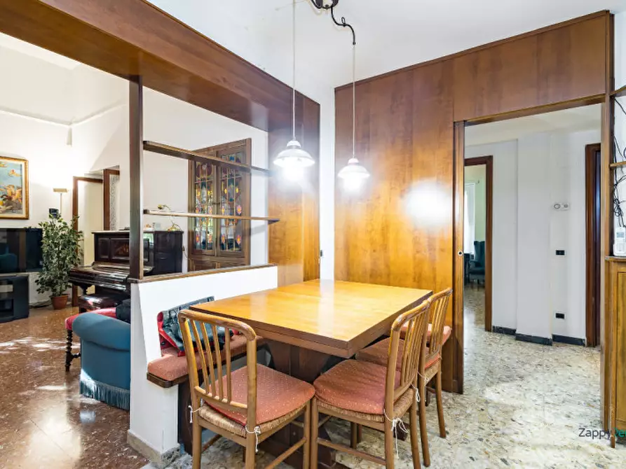 Immagine 32 di Appartamento in affitto  in Via Siderno a Roma