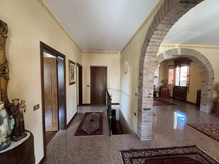 Immagine 13 di Casa bifamiliare in vendita  a Campagna Lupia