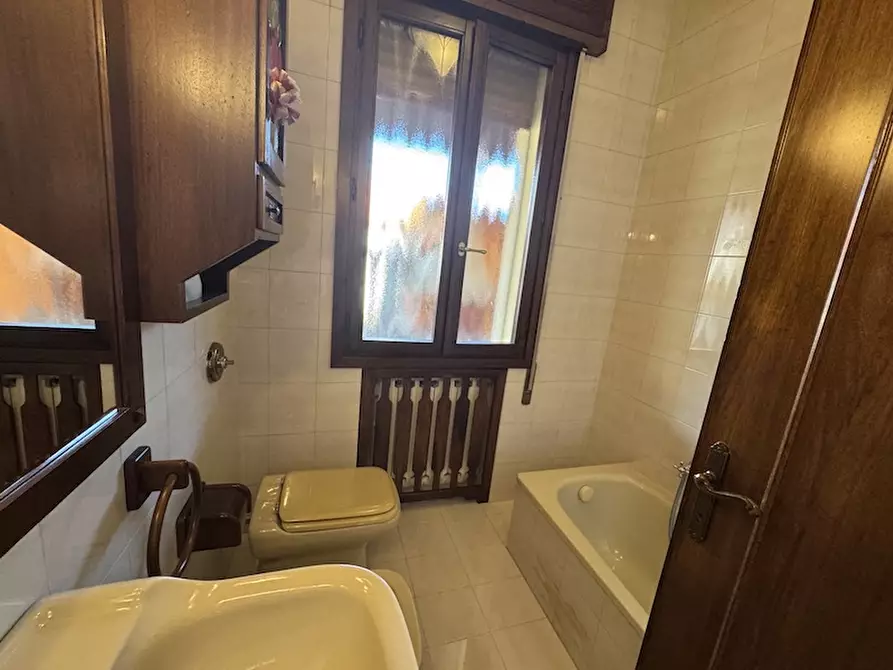 Immagine 23 di Casa bifamiliare in vendita  a Campagna Lupia