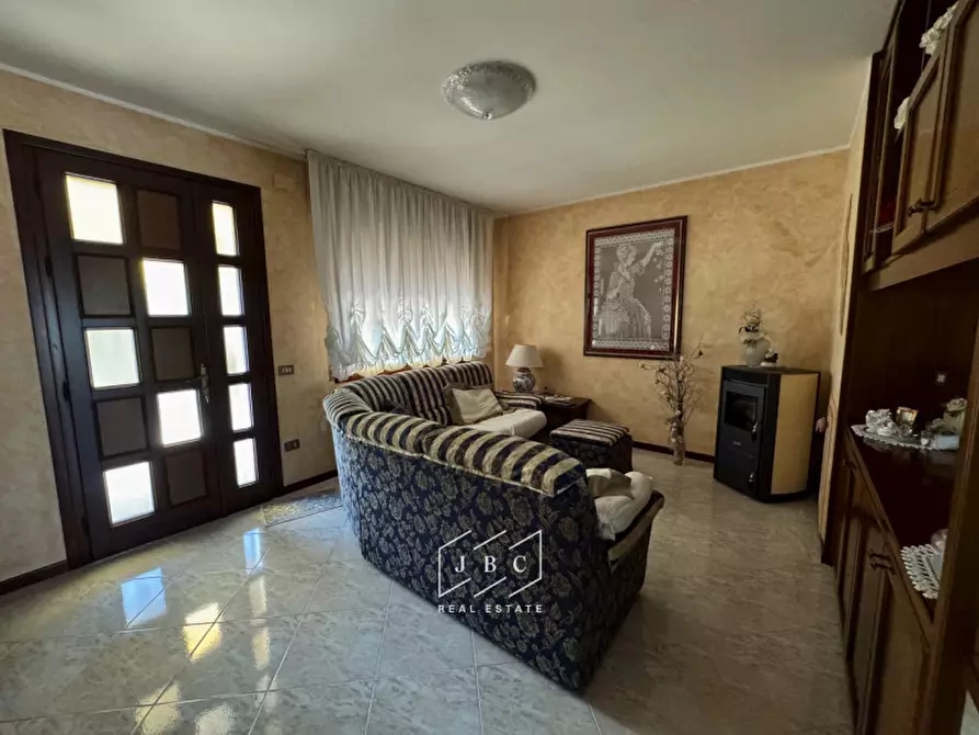 Immagine 2 di Casa indipendente in vendita  in Via Cristoforo Colombo a Jesolo