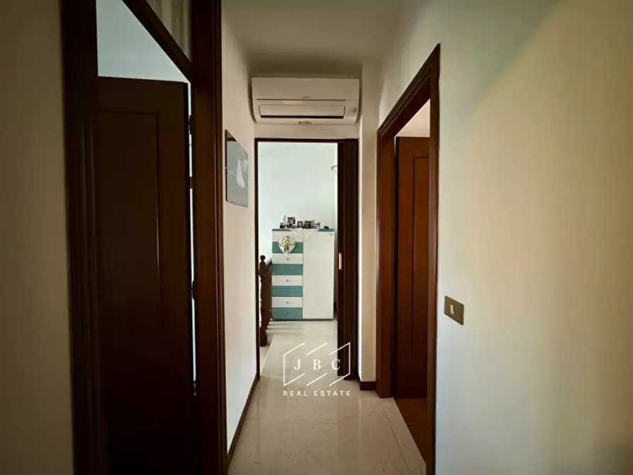 Immagine 9 di Casa indipendente in vendita  in Via Cristoforo Colombo a Jesolo