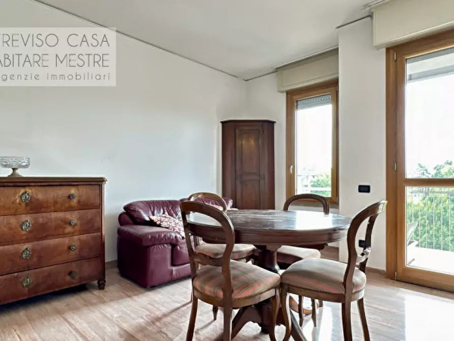 Immagine 2 di Appartamento in vendita  in Viale Monfenera n. 5 a Treviso