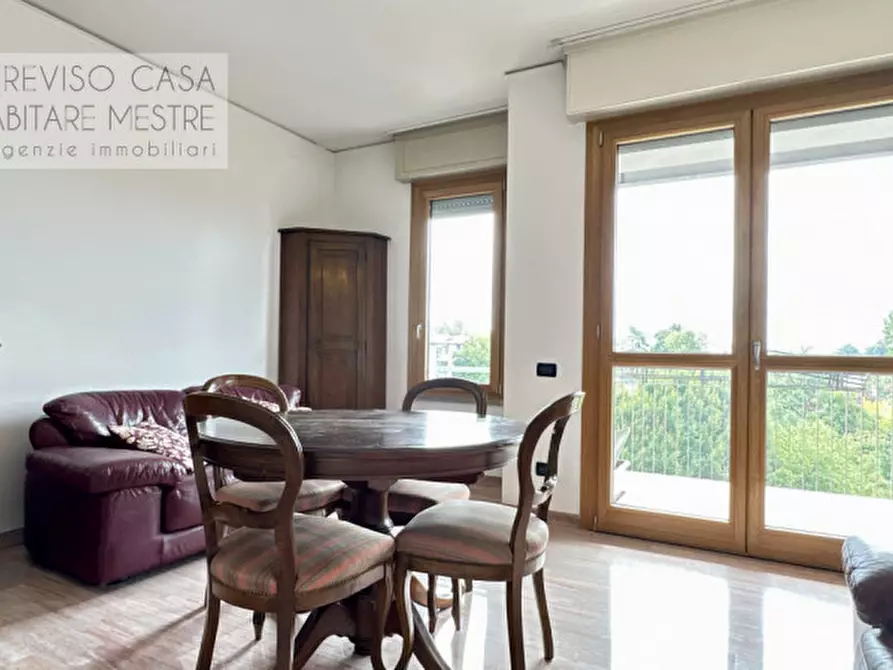 Immagine 5 di Appartamento in vendita  in Viale Monfenera n. 5 a Treviso