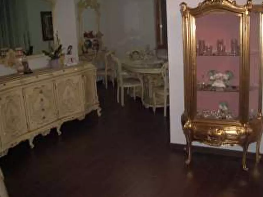 Immagine 6 di Appartamento in vendita  in via Manzoni n 3 - San Felice a Cancello (CE) a Napoli