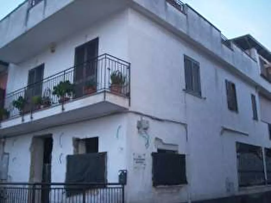 Immagine 11 di Appartamento in vendita  in via Manzoni n 3 - San Felice a Cancello (CE) a Napoli