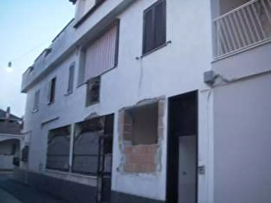 Immagine 12 di Appartamento in vendita  in via Manzoni n 3 - San Felice a Cancello (CE) a Napoli