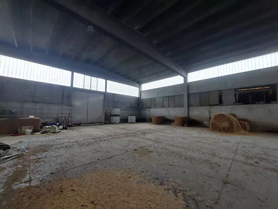 Immagine 18 di Rustico / casale in vendita  in Via Morengo - 24040 Pagazzano (BG) a Pagazzano