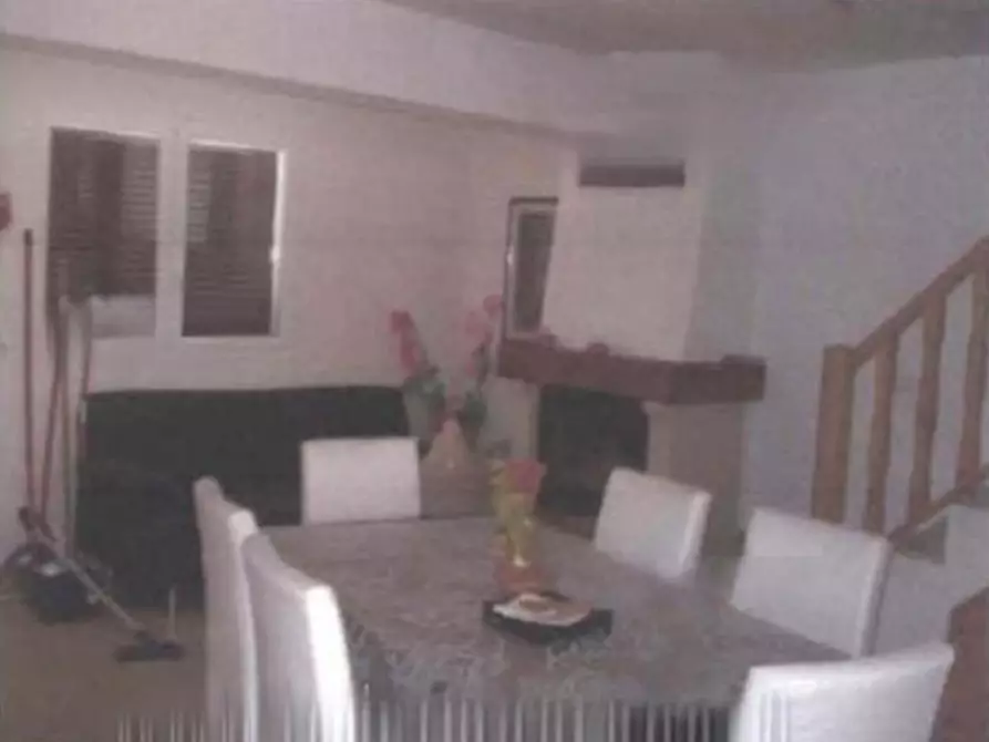 Immagine 2 di Villa in vendita  in Contrada Lagogemolo - Via Delle Rose, 70 - 70020 Cassano delle Murge (BA) a Cassano Delle Murge