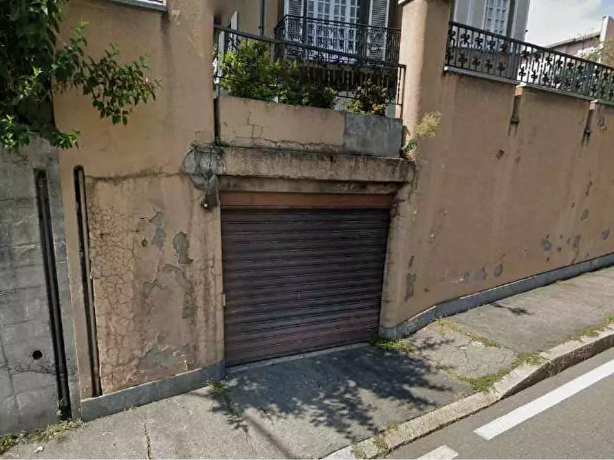 Immagine 18 di Appartamento in vendita  in Via E Trentini 30 - 21100 Varese (VA) a Varese