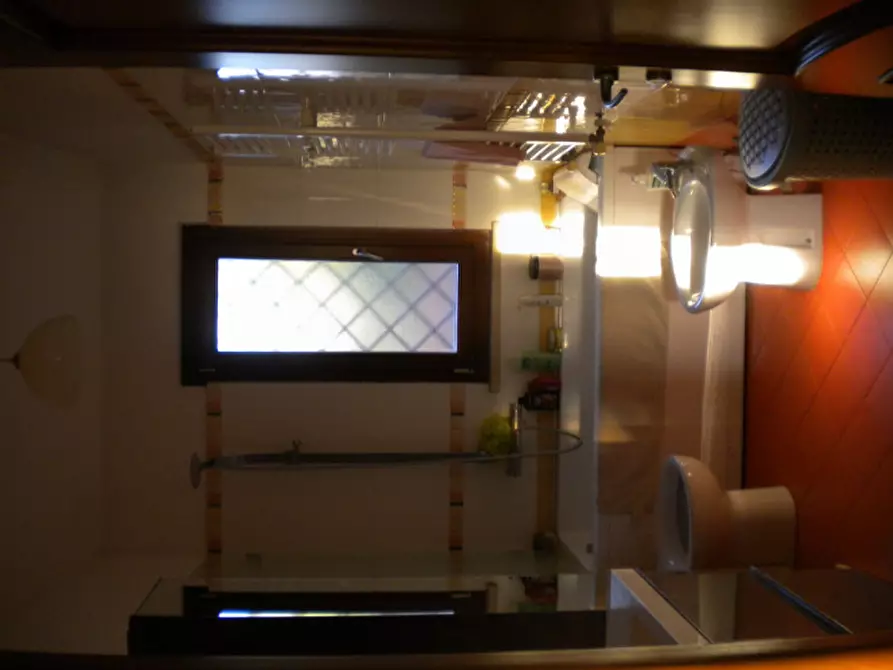 Immagine 3 di Villa in vendita  in VIALE ASCANIO 34 - 00071 Pomezia (RM) a Pomezia