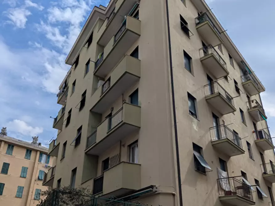 Immagine 4 di Appartamento in vendita  in Via Pierino Negrotto Cambiaso 4, 16159 Genova GE, Italia a Genova