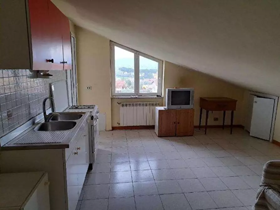 Immagine 9 di Appartamento in vendita  in Via del Casale di Santa Maria, 61 - 00132 Roma (RM) a Roma