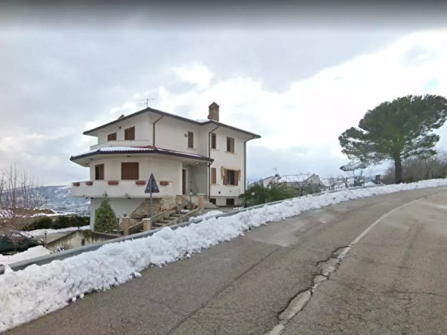 Immagine 6 di Villa in vendita  in Via San Cesidio San Valentino in Abruzzo Citeriore (PE) a San Valentino In Abruzzo Citeriore