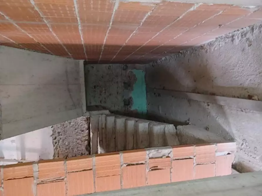 Immagine 10 di Appartamento in vendita  in Via Piave 16 - 22066 Mariano Comense (CO) a Mariano Comense