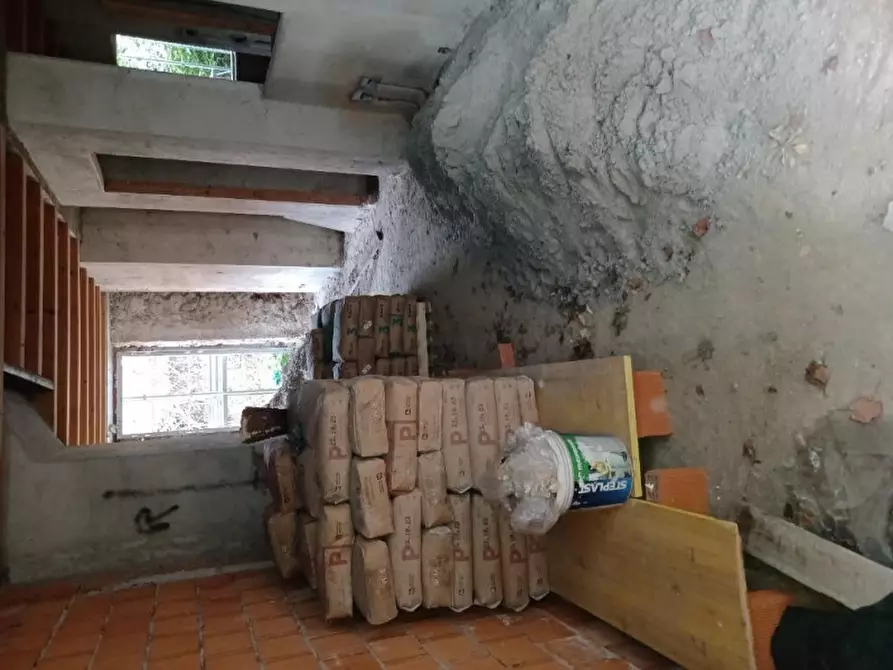 Immagine 11 di Appartamento in vendita  in Via Piave 16 - 22066 Mariano Comense (CO) a Mariano Comense