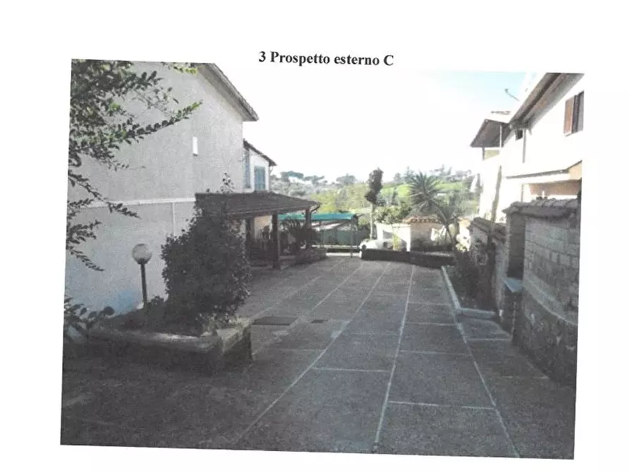 Immagine 1 di Villa in vendita  in Via Giannetta, 13 Velletri (RM) a Velletri