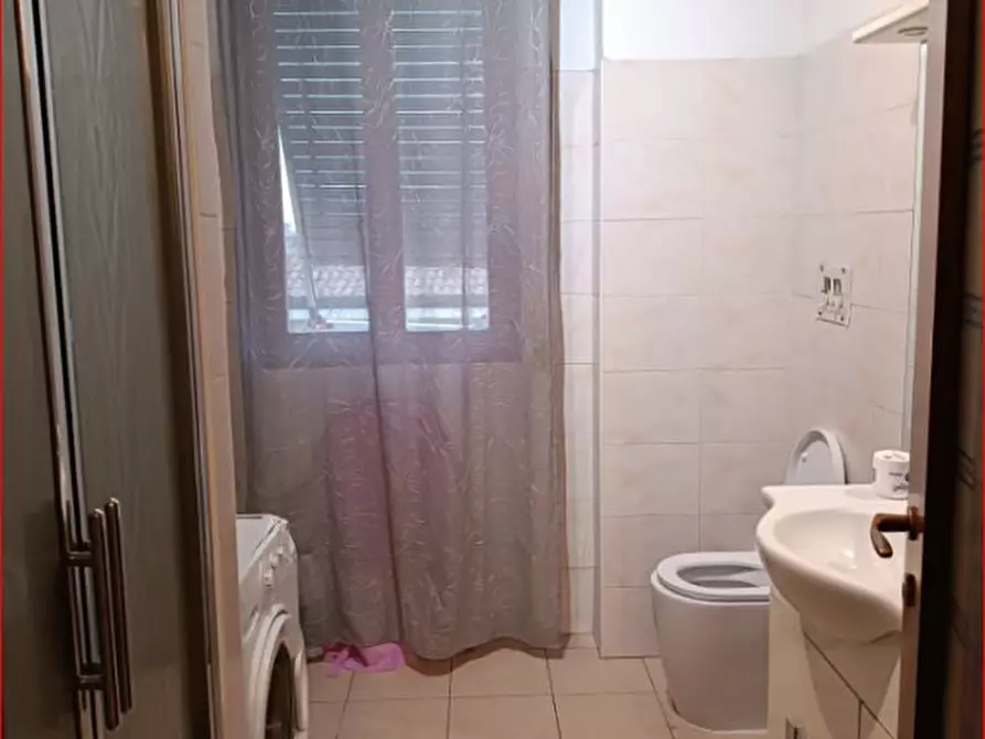 Immagine 17 di Appartamento in vendita  in Via TRE VENEZIE 110 - 20036 Meda (MB) a Meda