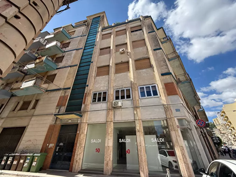 Immagine 2 di Appartamento in vendita  in Via Vittorio Veneto a Modica