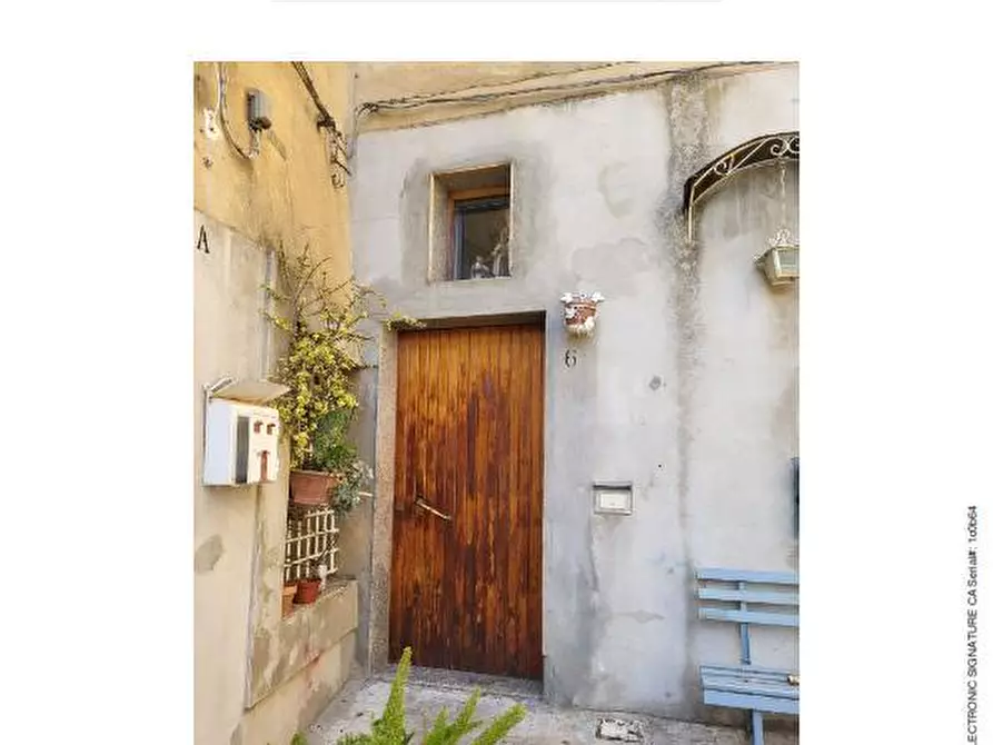 Immagine 3 di Appartamento in vendita  in Via Bonelli  6 - 94013 Leonforte (EN) a Leonforte