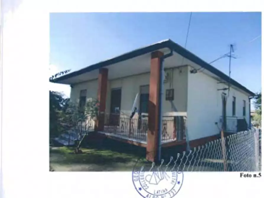 Immagine 15 di Rustico / casale in vendita  in Via Migliara 57 n80 - 04019 Terracina (LT) a Terracina