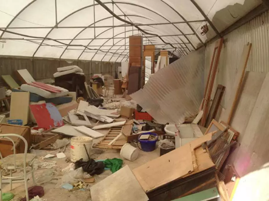 Immagine 2 di Palazzo in vendita  in 80014 Ponte Riccio NA, Italia - 80014 Giugliano in Campania (NA) a Giugliano In Campania