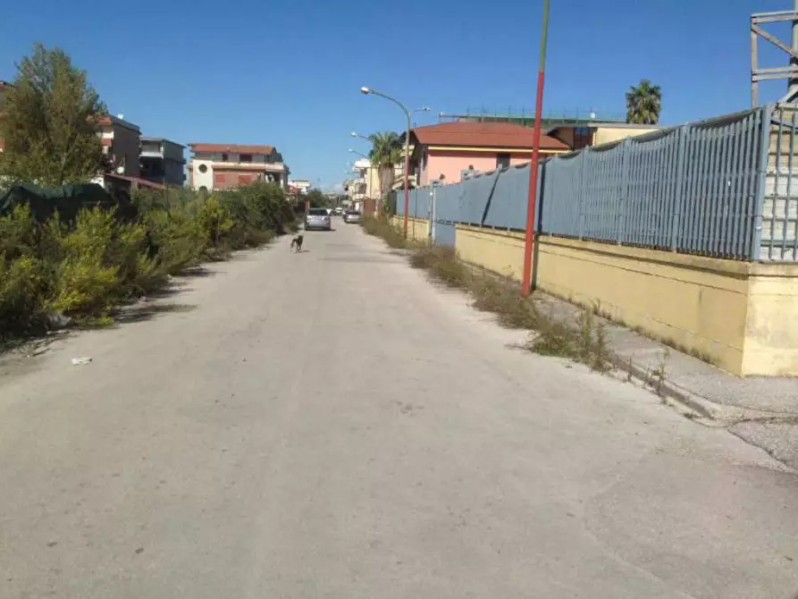 Immagine 12 di Palazzo in vendita  in 80014 Ponte Riccio NA, Italia - 80014 Giugliano in Campania (NA) a Giugliano In Campania