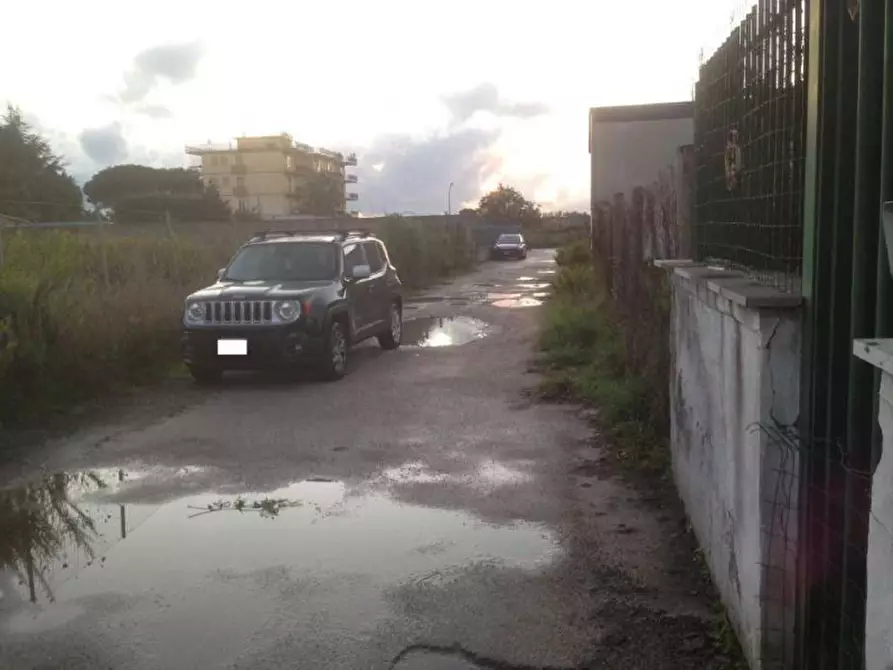 Immagine 15 di Palazzo in vendita  in 80014 Ponte Riccio NA, Italia - 80014 Giugliano in Campania (NA) a Giugliano In Campania