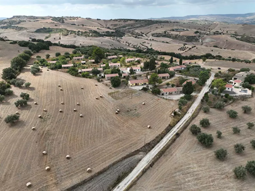 Immagine 13 di Rustico / casale in vendita  a Ragusa