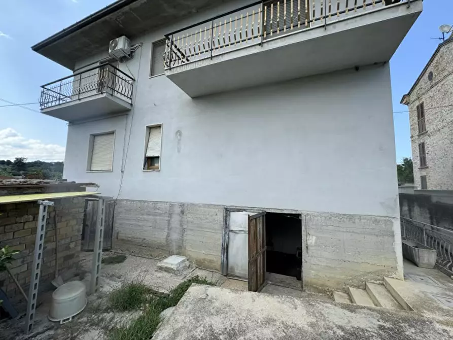 Immagine 8 di Appartamento in vendita  in Via Salaria Inferiore 18 - 63030 Colli del Tronto (AP) a Colli Del Tronto