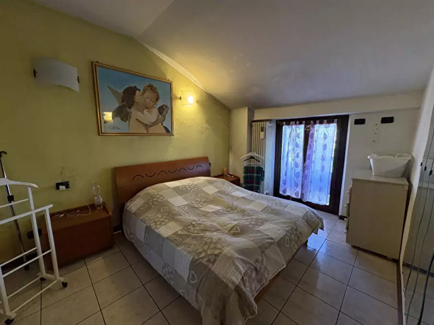 Immagine 3 di Appartamento in vendita  in Via Statale dei Giovi 17 - 22070 Casnate con Bernate (CO) a Grandate