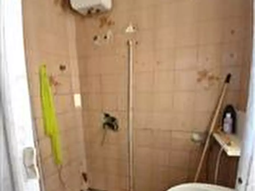 Immagine 5 di Appartamento in vendita  in Via Giuseppe Cesio 32 - 17041 Altare (SV) a Altare