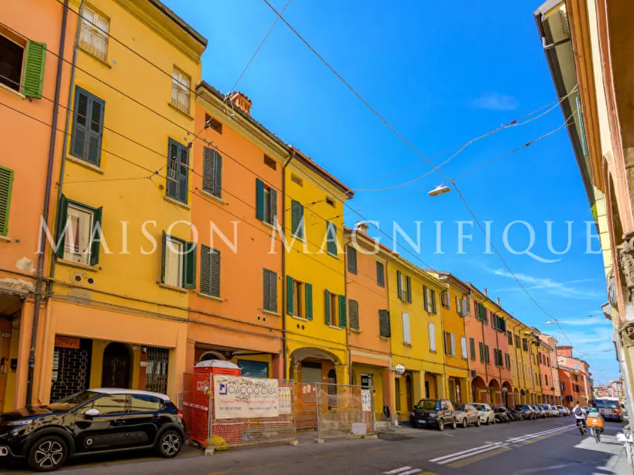 Immagine 25 di Appartamento in vendita  in Via Sant'isaia 48 a Bologna