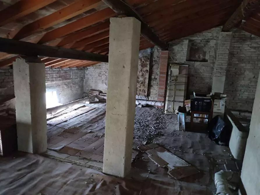 Immagine 10 di Appartamento in vendita  in Frazione Brugnolo - Via Martiri di Belfiore 8/10 - 26036 Rivarolo del Re ed Uniti (CR) a Rivarolo Del Re Ed Uniti