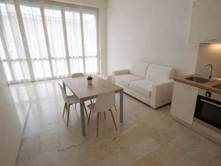 Immagine 1 di Appartamento in vendita  in Via Jacopo Rocca a Chiavari